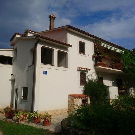 Apartman Dino Tar-Vabriga Exterior foto