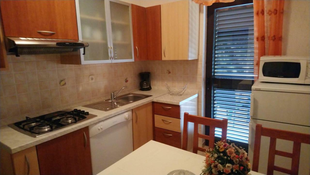 Apartman Dino Tar-Vabriga Exterior foto